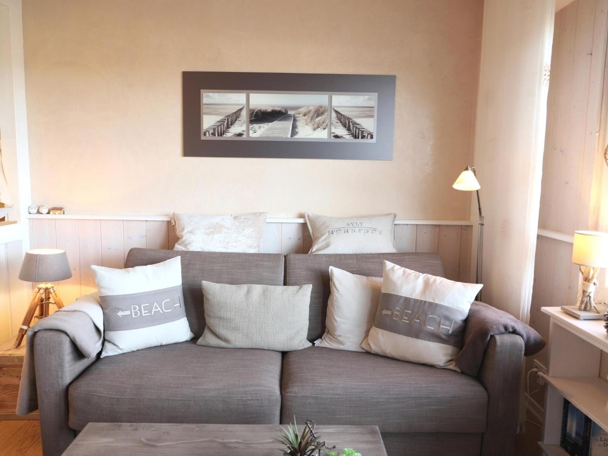 Schoenes Neues Hochwertig Renoviertes 2-Zimmer Appartement In Der 4. Etage. เวสเทอร์แลนด์ ภายนอก รูปภาพ